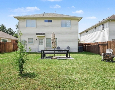 9039 Serena Lane - Photo Thumbnail 31