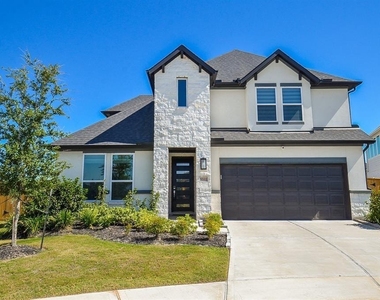 9522 Rialto Creek Drive - Photo Thumbnail 1