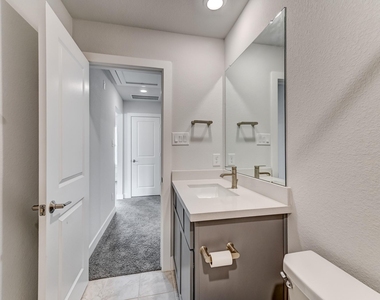 9522 Rialto Creek Drive - Photo Thumbnail 33