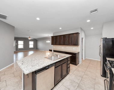 3030 Dripping Springs Court - Photo Thumbnail 2