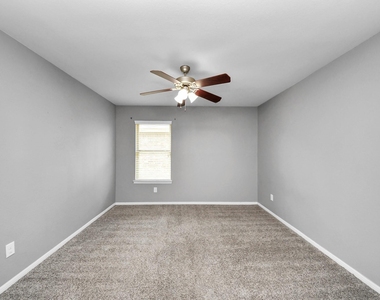3030 Dripping Springs Court - Photo Thumbnail 14