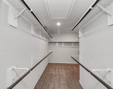 3030 Dripping Springs Court - Photo Thumbnail 20