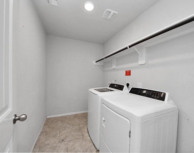 3030 Dripping Springs Court - Photo Thumbnail 21