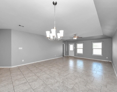 3030 Dripping Springs Court - Photo Thumbnail 17