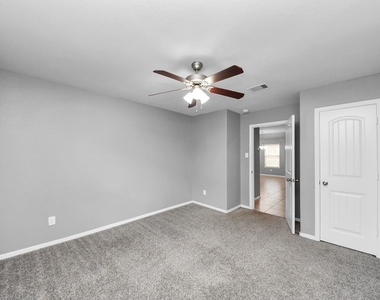 3030 Dripping Springs Court - Photo Thumbnail 16