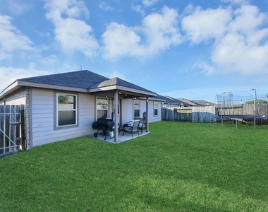 3030 Dripping Springs Court - Photo Thumbnail 24