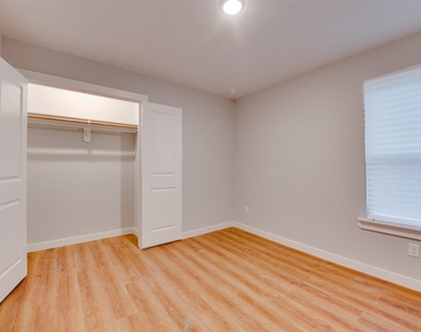 2702 Reid Street - Photo Thumbnail 21
