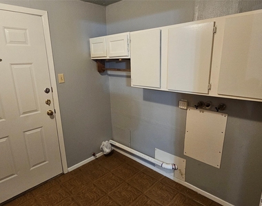 4218 Ember Lane - Photo Thumbnail 15