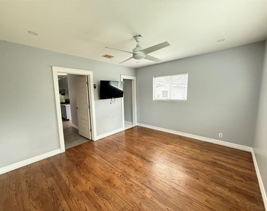 7144 Kernel Street - Photo Thumbnail 7