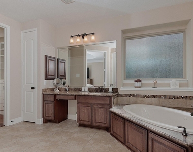 18 Shallowford - Photo Thumbnail 16