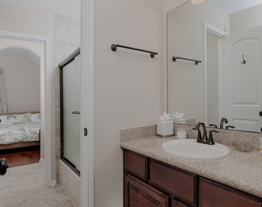 18 Shallowford - Photo Thumbnail 23