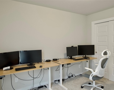 3207 Tilley Drive - Photo Thumbnail 35