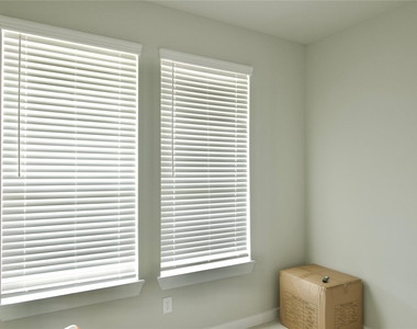 3207 Tilley Drive - Photo Thumbnail 6