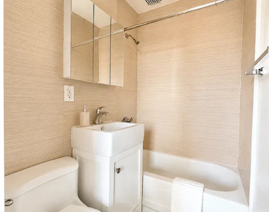 24 West 125th Street - Photo Thumbnail 4