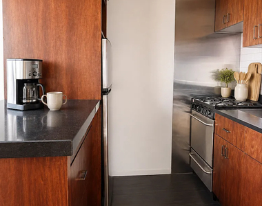 24 West 125th Street - Photo Thumbnail 2