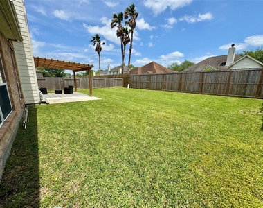 3819 Teal Maple Court - Photo Thumbnail 46