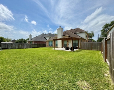 3819 Teal Maple Court - Photo Thumbnail 47