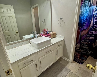 3819 Teal Maple Court - Photo Thumbnail 31
