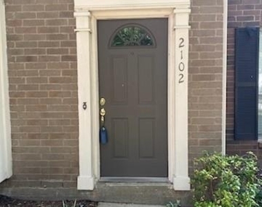 2930 Grants Lake Boulevard - Photo Thumbnail 1