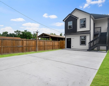 1078 Saint Clair Street - Photo Thumbnail 21