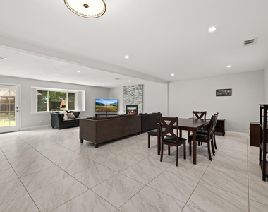 2114 Briargreen Drive - Photo Thumbnail 13