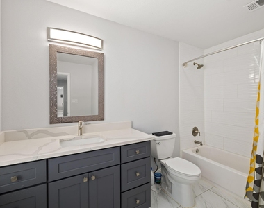 2114 Briargreen Drive - Photo Thumbnail 28