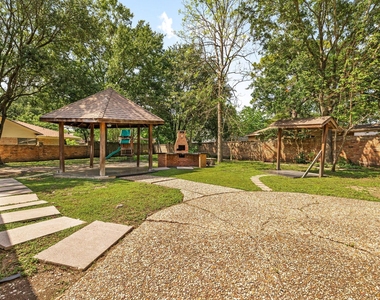 2114 Briargreen Drive - Photo Thumbnail 33