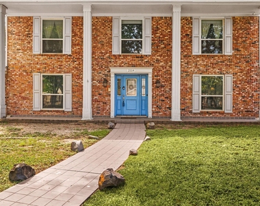 2114 Briargreen Drive - Photo Thumbnail 3