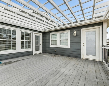 1110 64th Street - Photo Thumbnail 7