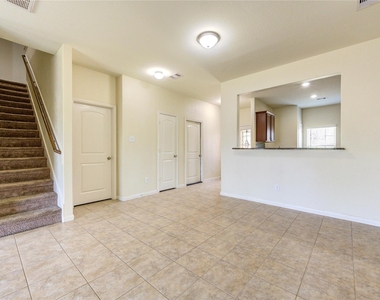 22534 Cloverland Field Drive - Photo Thumbnail 8