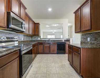 22534 Cloverland Field Drive - Photo Thumbnail 6