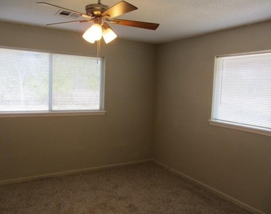 17 Julia Justice Road - Photo Thumbnail 6