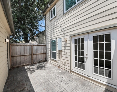 742 Country Place Drive - Photo Thumbnail 27