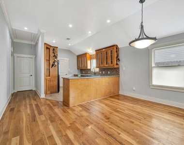 4628 Kermit Street - Photo Thumbnail 6