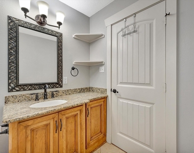 4628 Kermit Street - Photo Thumbnail 14