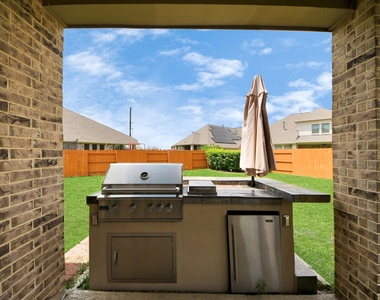 6314 Cord Grass Court - Photo Thumbnail 33