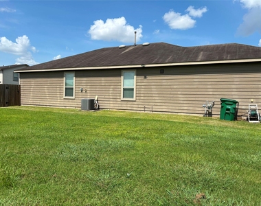 6703 Cortenridge Lane - Photo Thumbnail 5