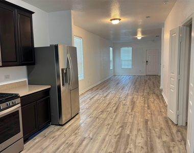 6703 Cortenridge Lane - Photo Thumbnail 13