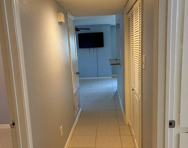 12005 Greenwood Forest Drive - Photo Thumbnail 13