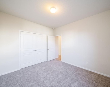 15810 Mountain Willow Way - Photo Thumbnail 23