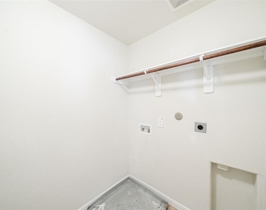15810 Mountain Willow Way - Photo Thumbnail 14