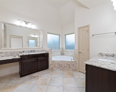 23203 Mirtillo Court - Photo Thumbnail 13