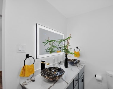 5675 Sylmar Road - Photo Thumbnail 21