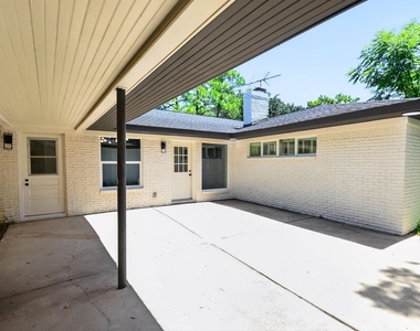 5675 Sylmar Road - Photo Thumbnail 31