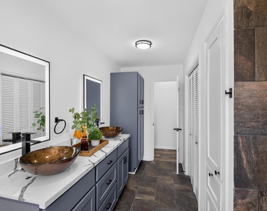 5675 Sylmar Road - Photo Thumbnail 21