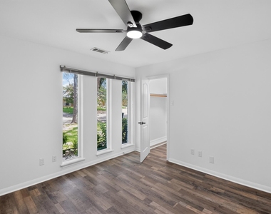 5675 Sylmar Road - Photo Thumbnail 15