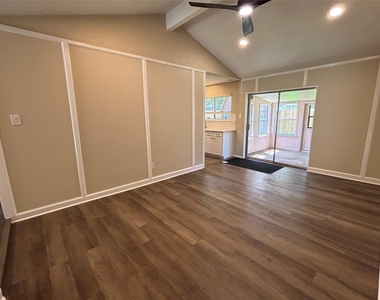 4526 Mccleester Drive - Photo Thumbnail 3