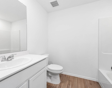 535 Flower Reed Court - Photo Thumbnail 9
