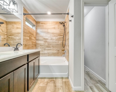 7919 Cypress Country Drive - Photo Thumbnail 15