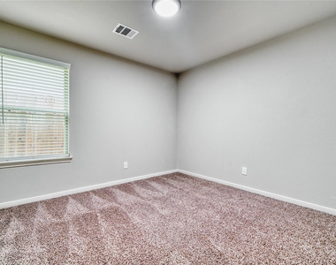 7919 Cypress Country Drive - Photo Thumbnail 20